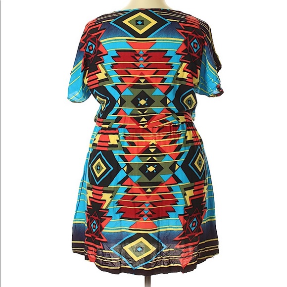 3/$30 Aztec print colorful print dress size 1x - Picture 2 of 2